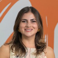 Larissa Dores